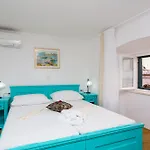 Lumin Guest house 3*